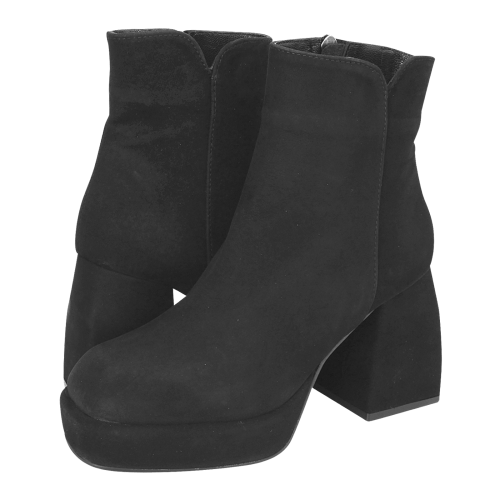 Gianna Kazakou Trais low boots
