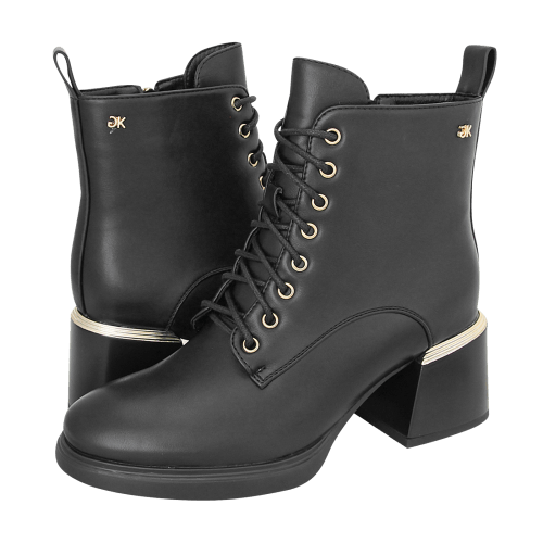 Gianna Kazakou Tod low boots